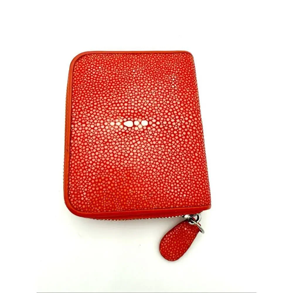 Stingray Zip Around Wallet